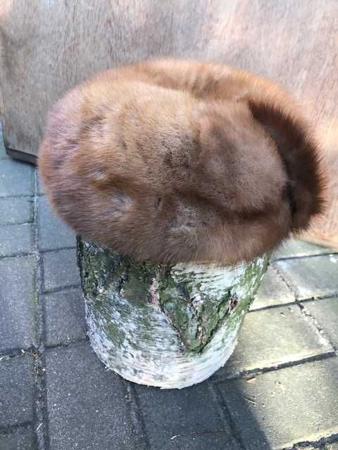 Czapka z rudego lisa  z ogonem, lis naturalny, futro