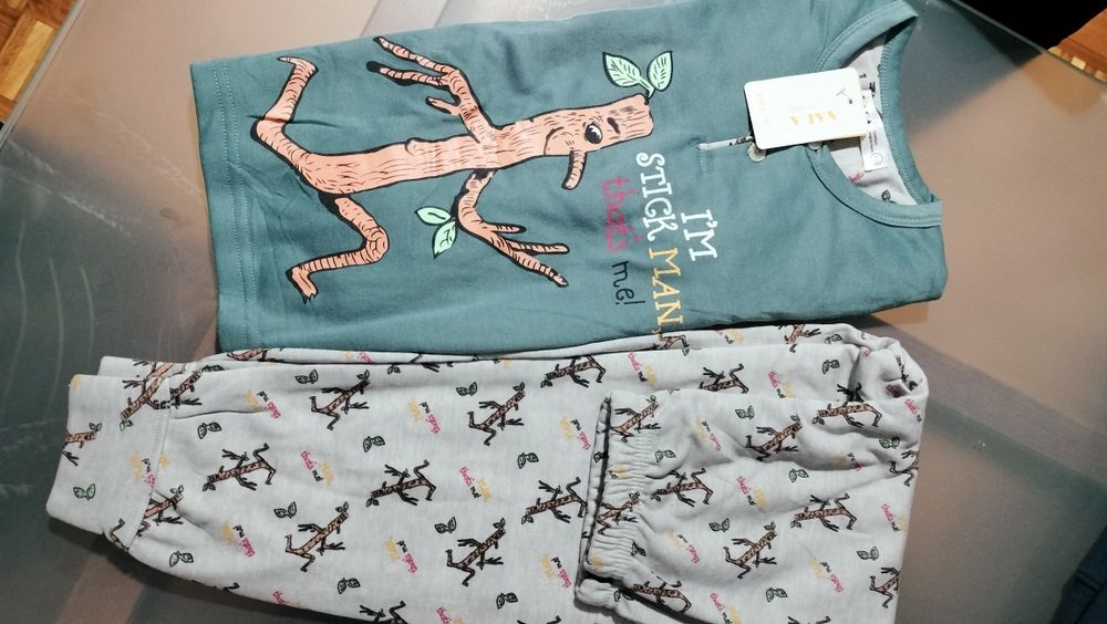 Pijama de menino novo