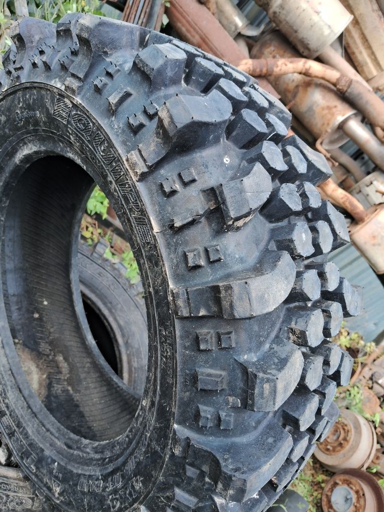 Резина болотяна Equipe Dakar Trekker195/80r15Нова(Наварка)4шт в наявно