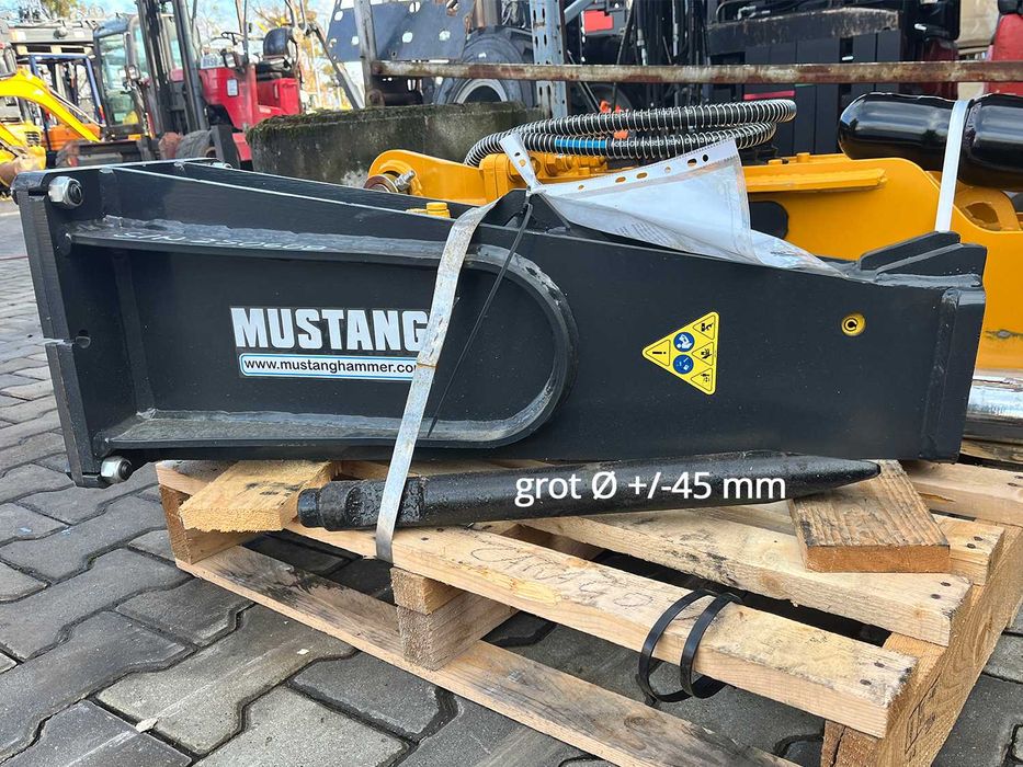 Młot Hydrauliczny Wyburzeniowy Mustang HM152 JCB CAT YANMAR 1,5-4,5T