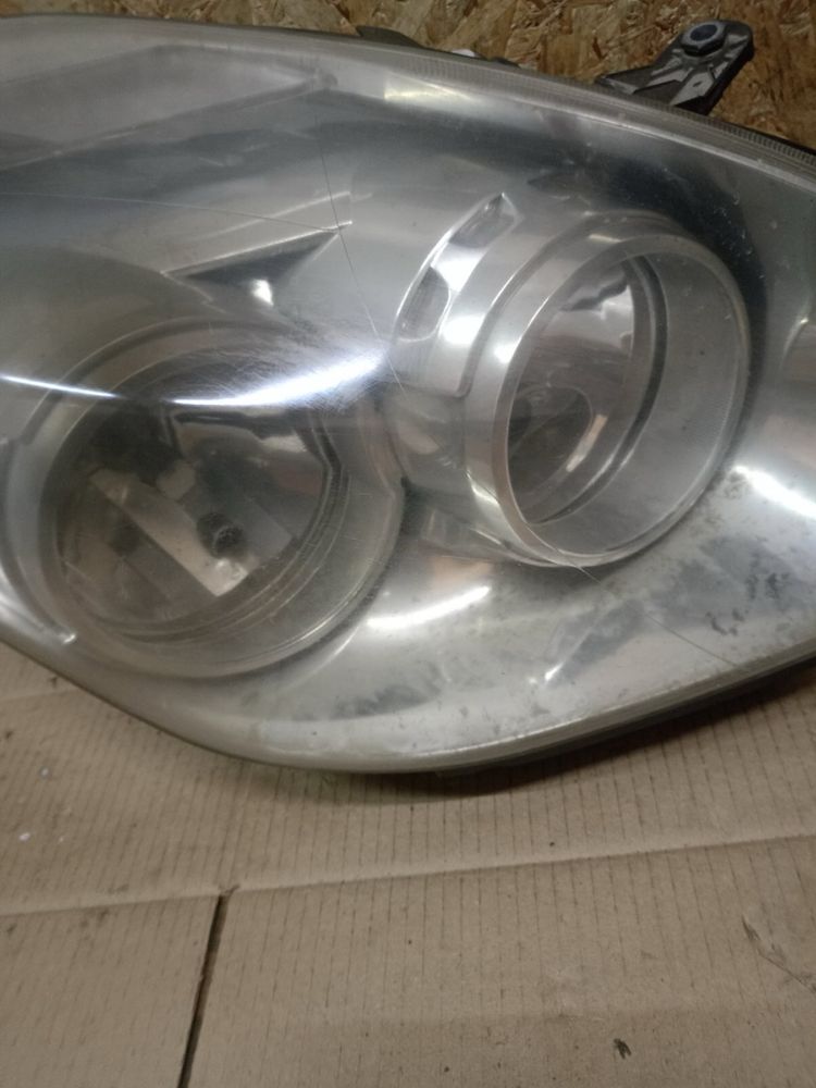 Передня права фара Фіат Добло 2 Fiat Doblo II 2010-2015