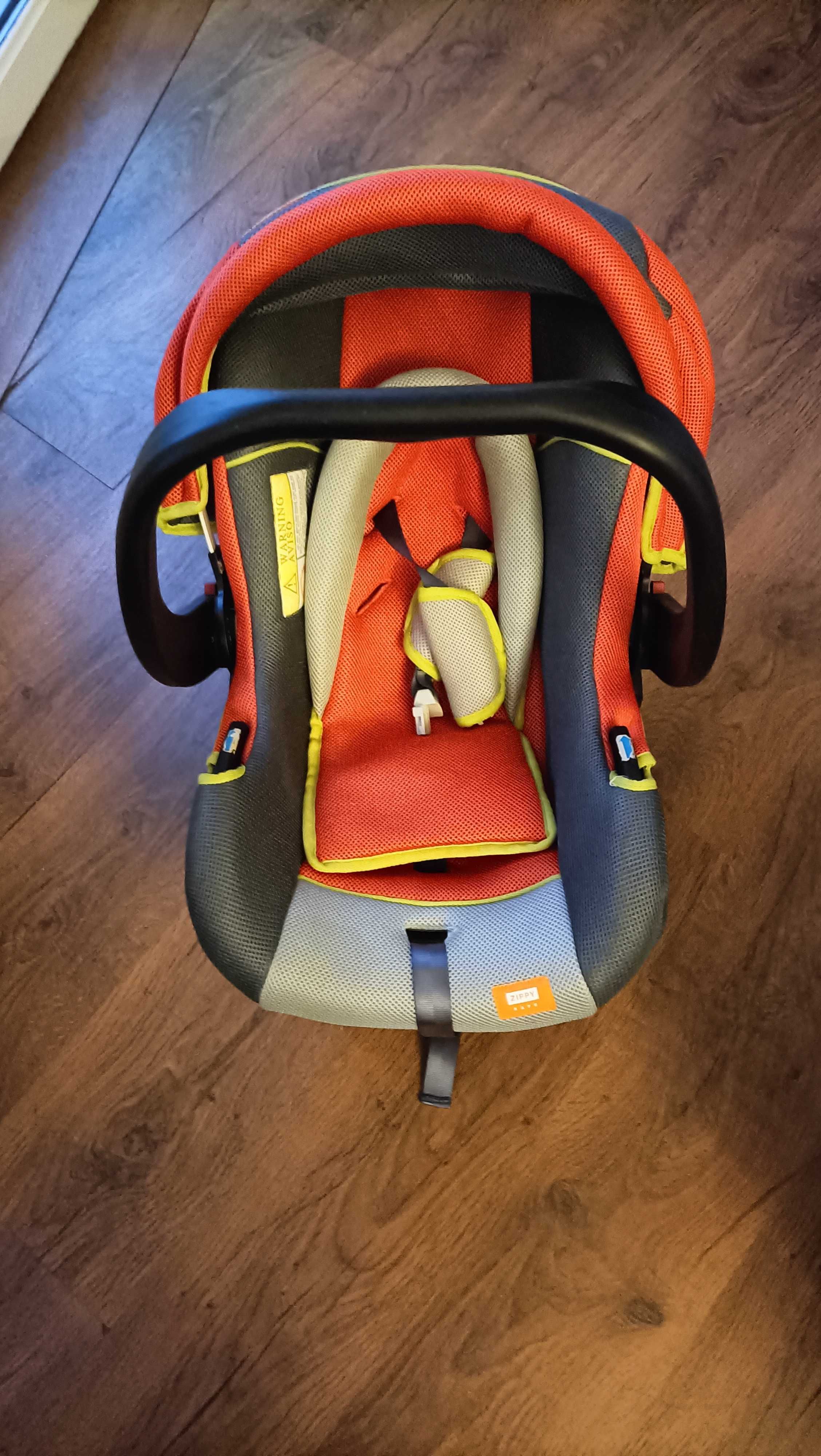 Carrinho de Bébé Zippy + Ovo + Alcofa