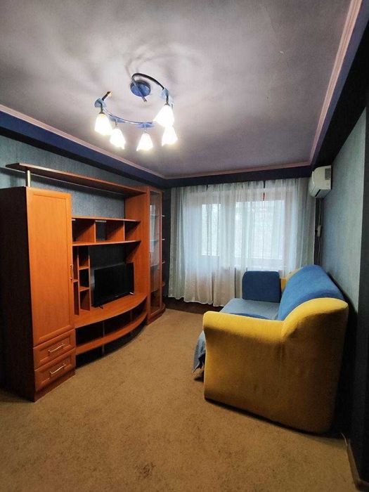 Оренда 3-кімнатна квартира Центр міста