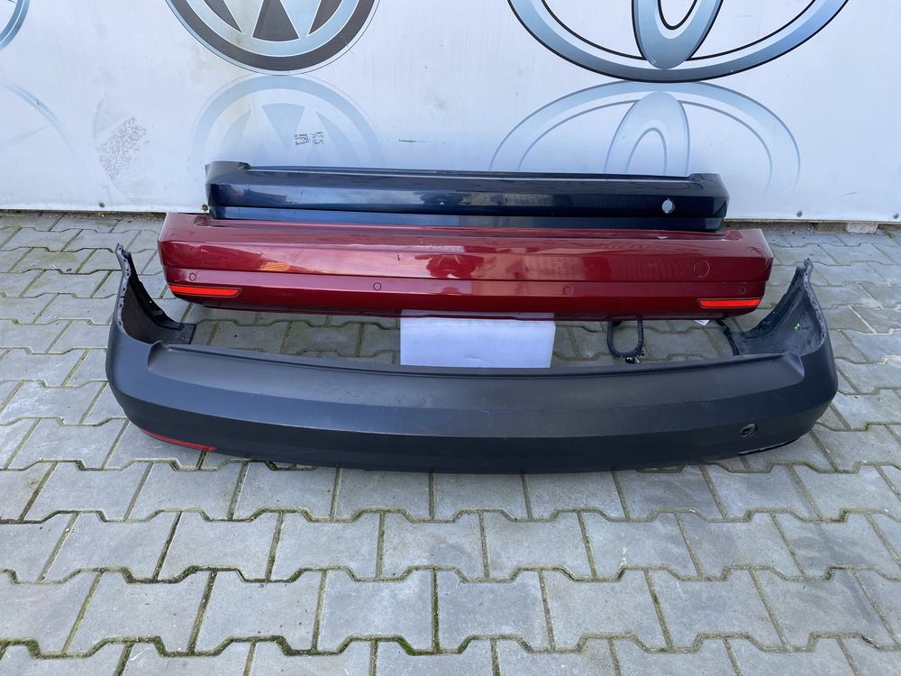 Бампер задній Volkswagen Caddy