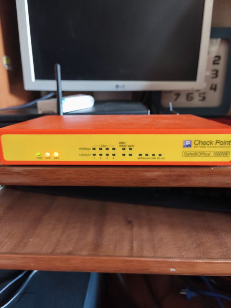 Продам робочі роутери Tp- link.