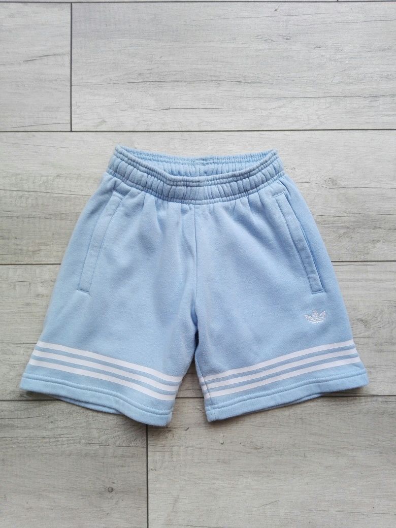 Adidas oryginalne bawełniane krótkie spodenki szorty rozm 122