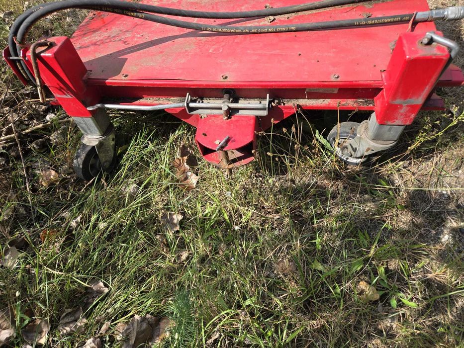Szczotka, zamiatarka hydrauliczna do traktorka kosiarki Echo Trac