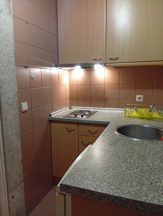 Alugo apartamento T1 mobilado
