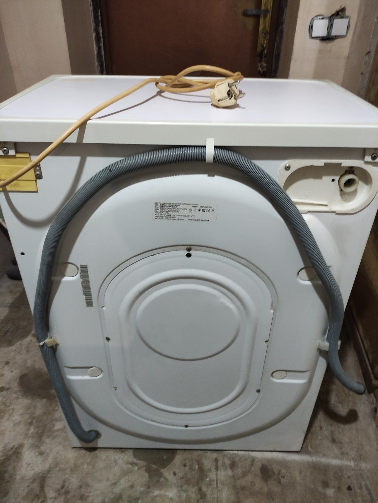 Стиральная машина indesit 5кг