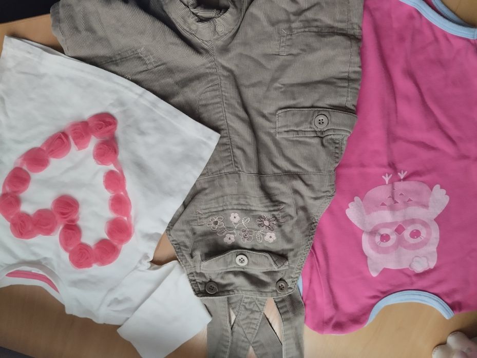 Zestaw 80 86 spodnie ogrodniczki ocieplane bluzka koszulka