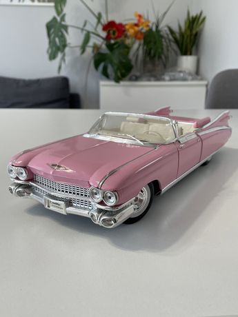 Model Cadillac Eldorado Biarritz 1959 1/18 Maisto różowy 1:18 Koszalin
