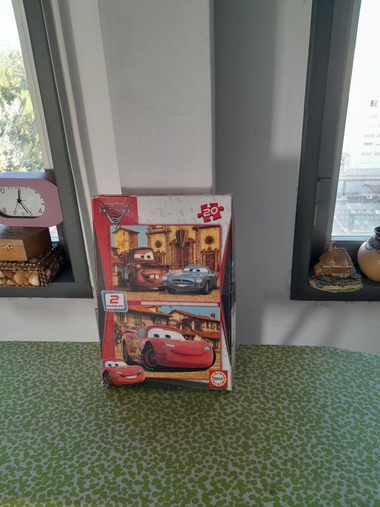 Vendo Puzzle muito bonito como novo
