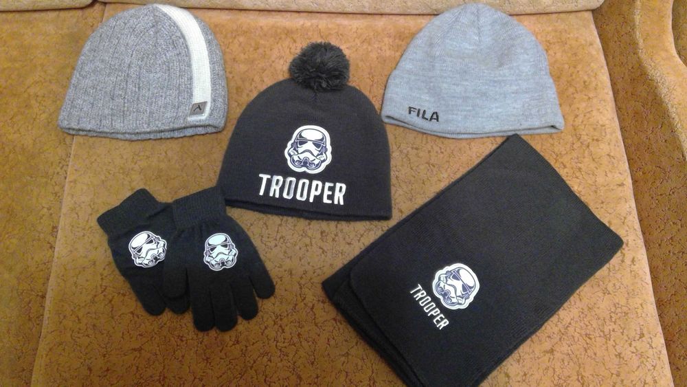 Шапка демисезонная 4-6 лет