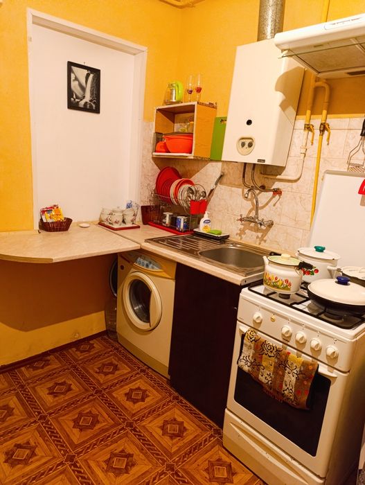 квартира посуточно.Центр. Пл Льва Толстого.