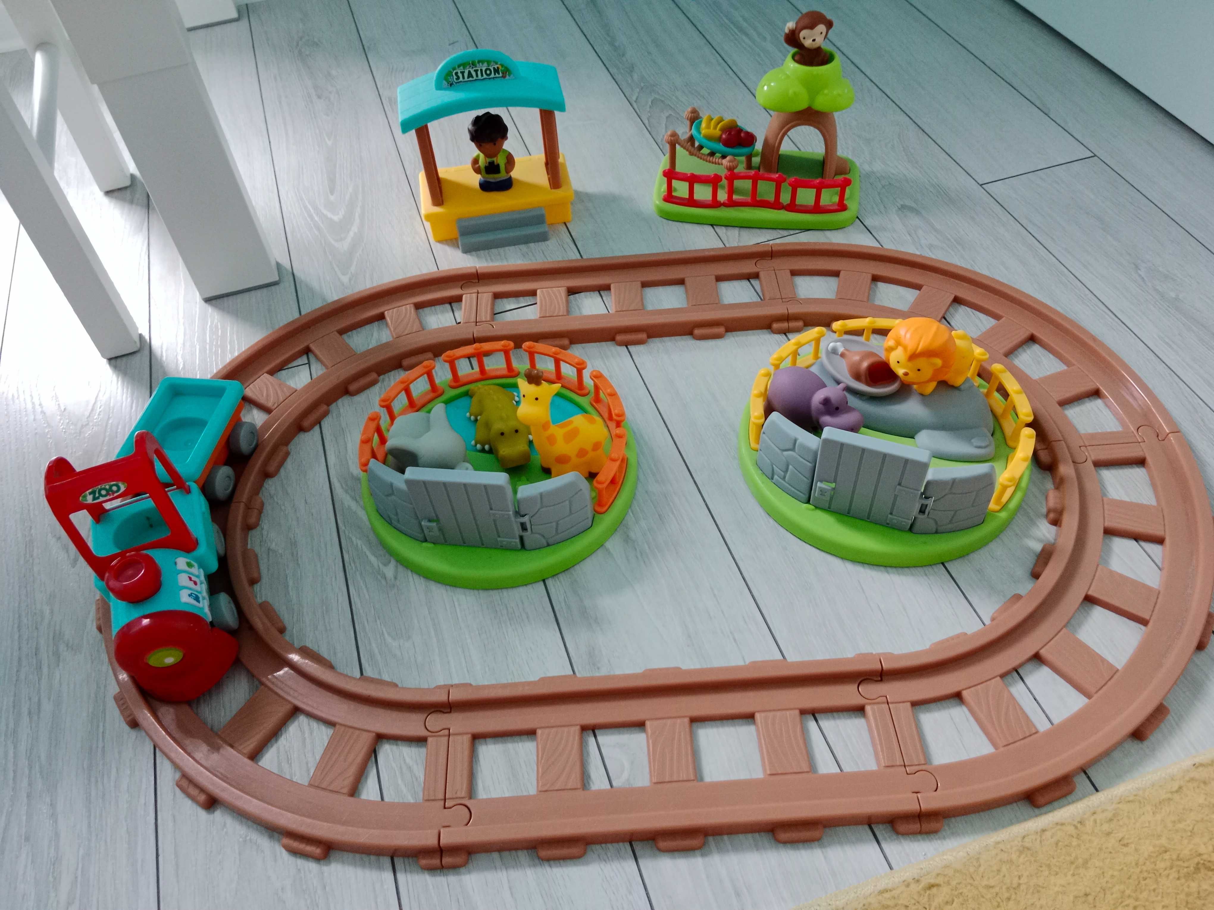 Zestaw PlayGo Safari Train Tour ciuchcia pociąg z melodyjkami JAK NOWY