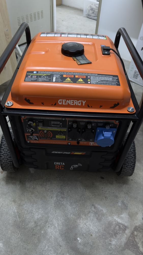 Gerador 6500w novo, apenas ligado 1x - Genergy MG7000E RC