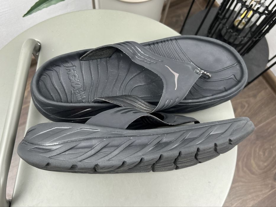 Оригінал! Тапочки шльопки Hoka Ora Recovery 45 розмір М06340