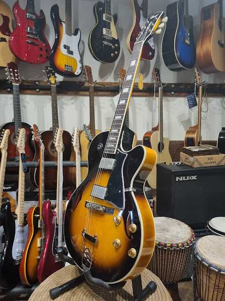 Cort Yorktown Tab gitara elektryczna typu Hollow Body + pokrowiec