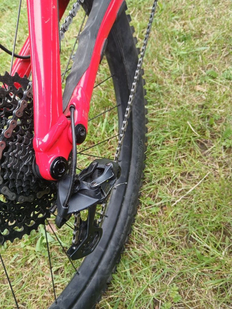 Rower Elektryczny Specialized. W pełni zintegrowany silnik Levo Turbo