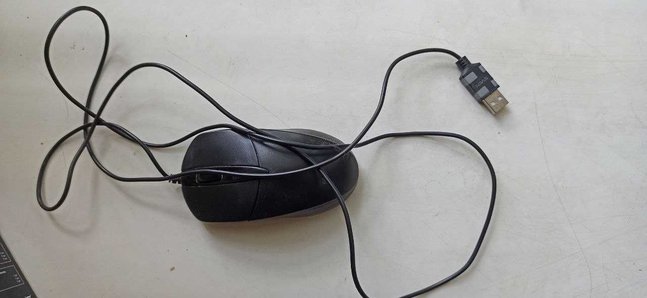 Продам компьютерную мышь Real RM-207