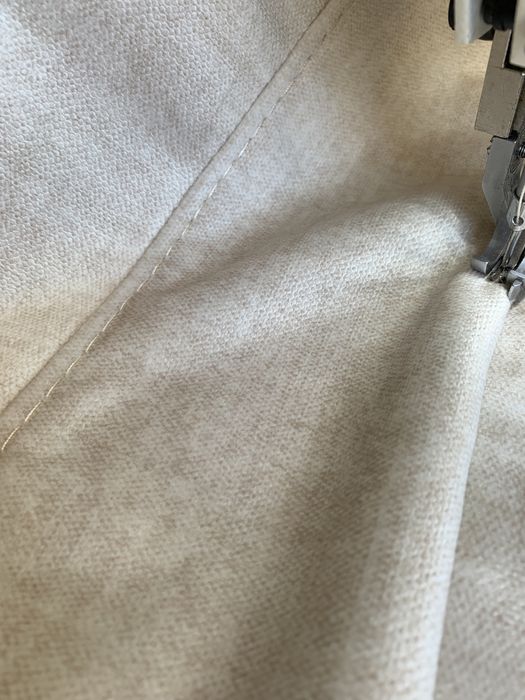 Sofá Novo com as dimensões 2,55x1,60 de Chaise longue