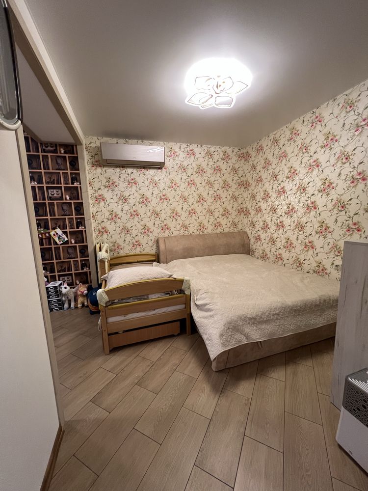 Продам 1 кімнатну квартиру в Набережний квартал