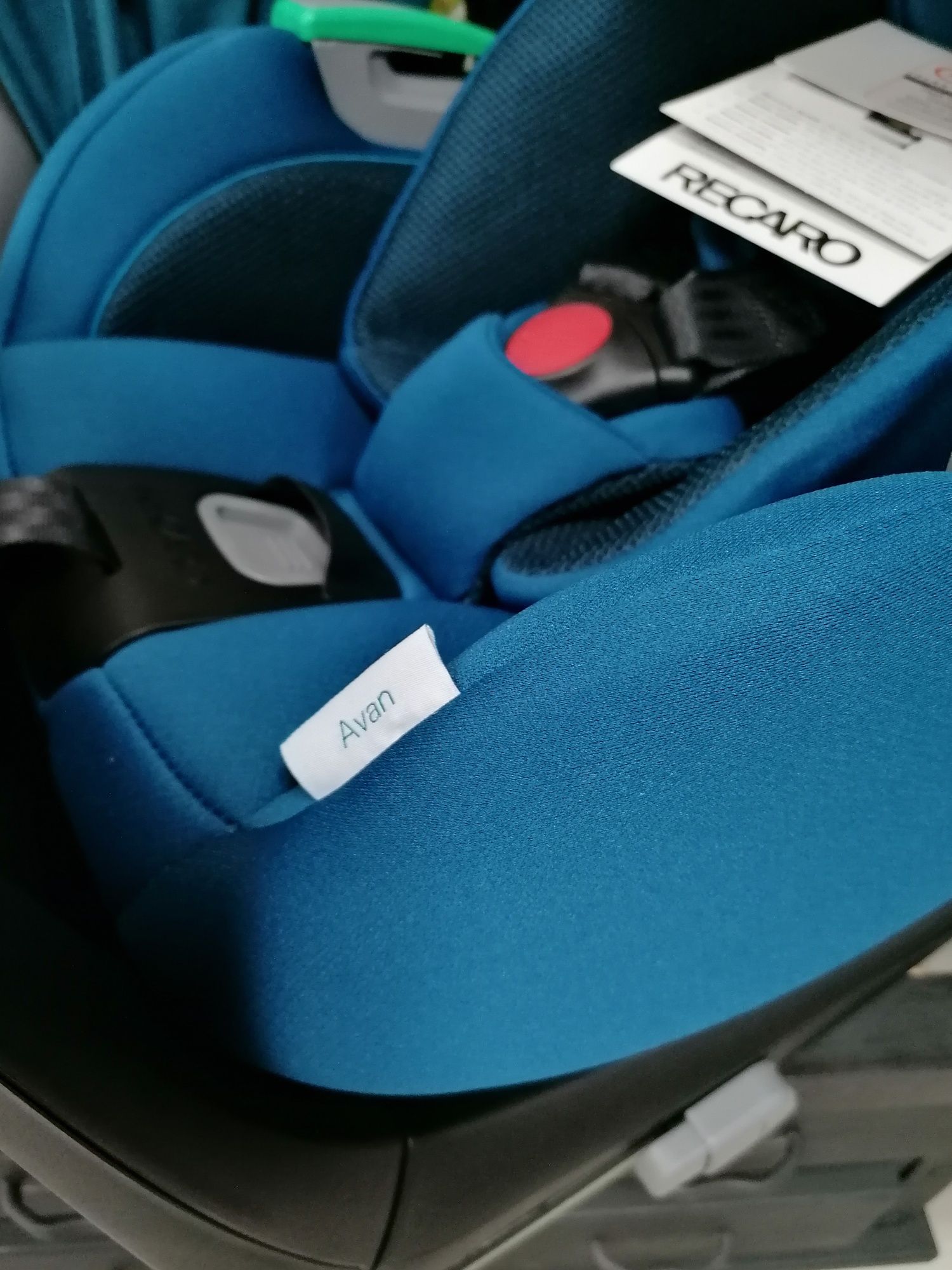 NOWY Recaro Avan 0-13 kg + baza Isofix