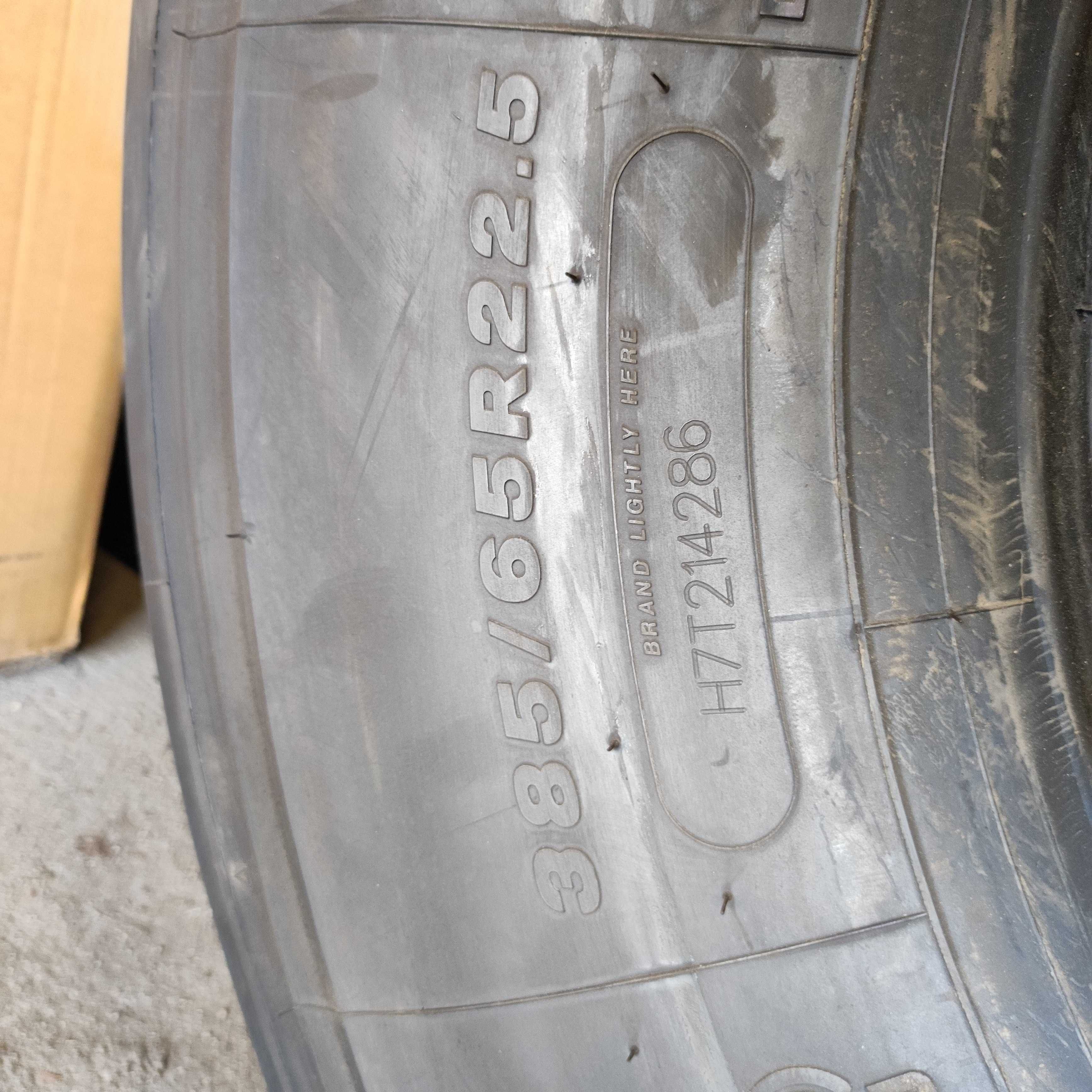 opony 385/65 R 22,5