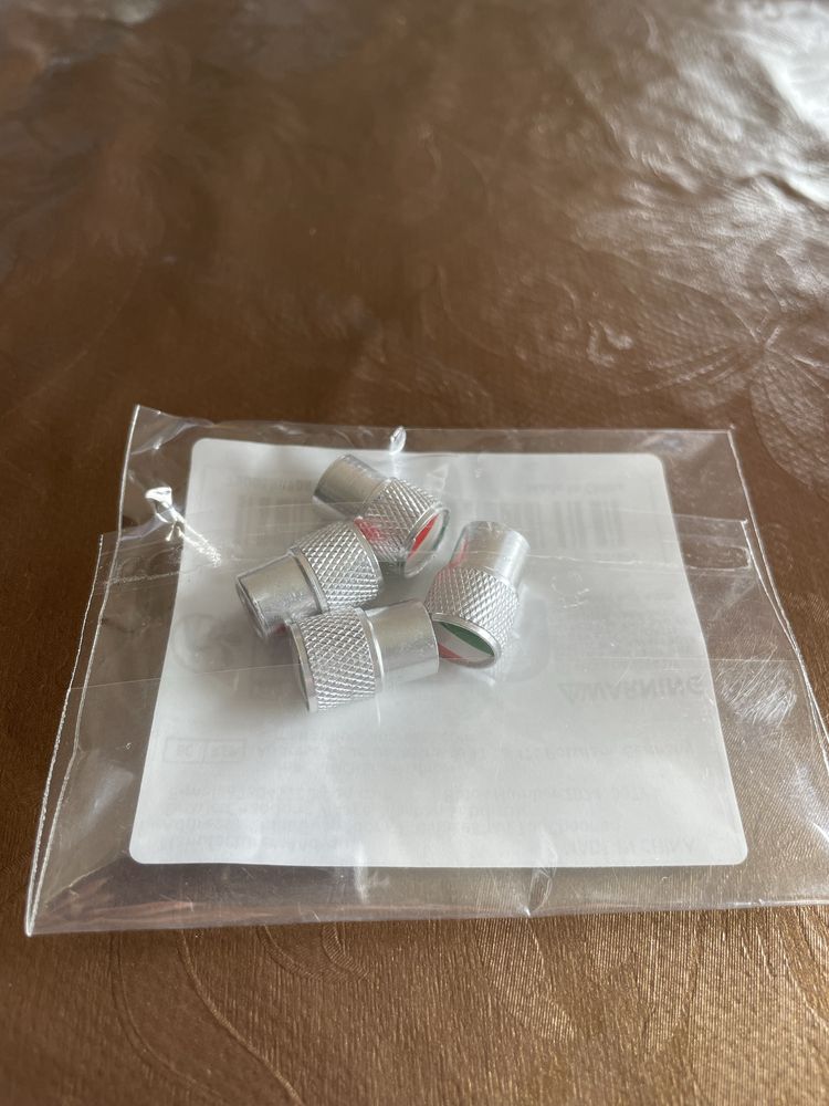 Conjunto de 4 tampas de valvula de roda e 2 autocolantes