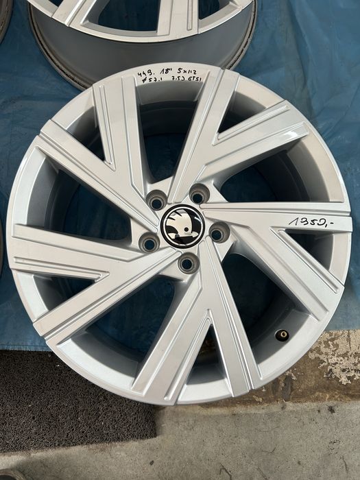 449 Felgi Aluminiowe SKODA R 18 5x112 otwór 57,1 Bardzo Ładne