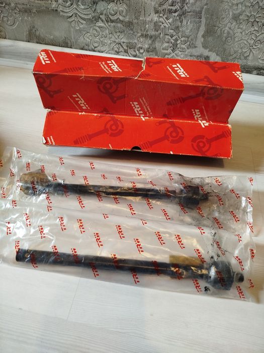 Тяги рульові  на Пежо 206