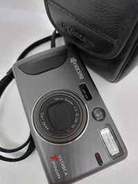 Yashica T zoom Kyocera aparat kompaktowy