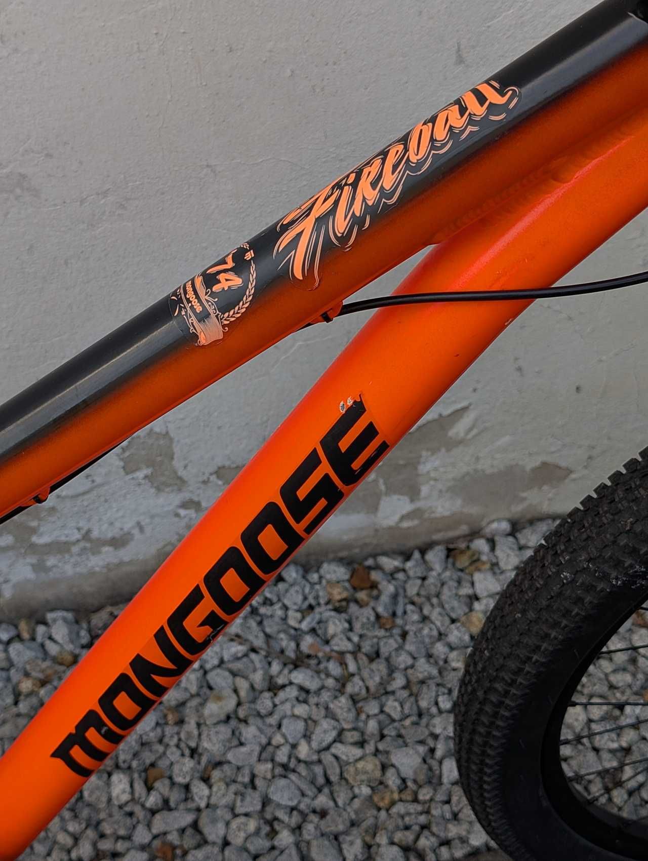 Rower Mongoose Fireball 26 Orange Dirt Street