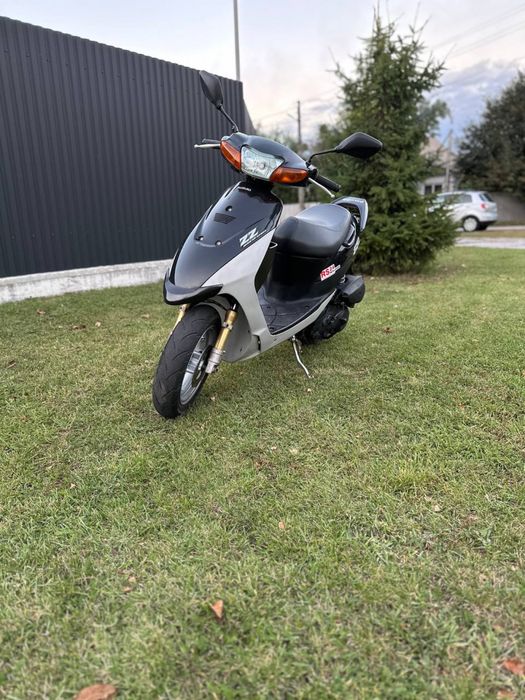 Мопед Suzuki zz inch up sport