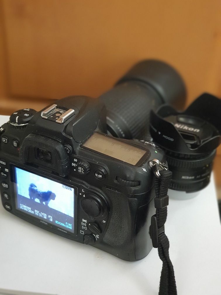 зеркальная фотокамера Nikon D300 body