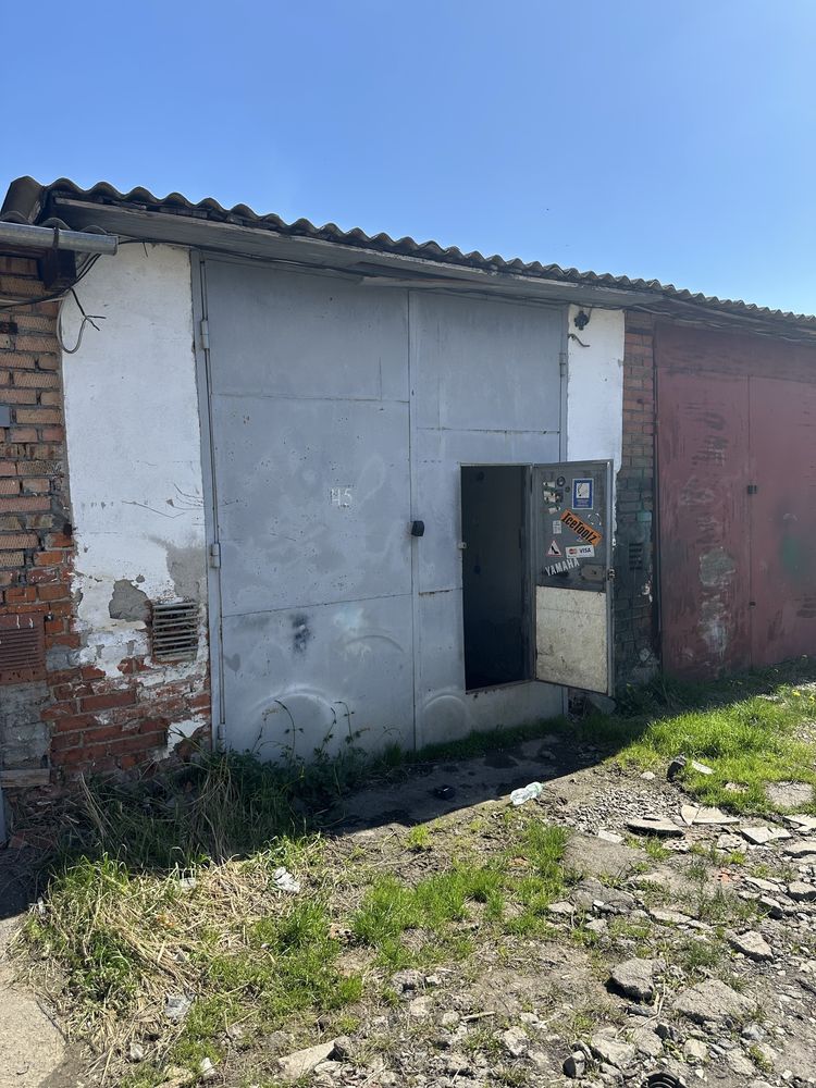 Продам гараж в центрі міста