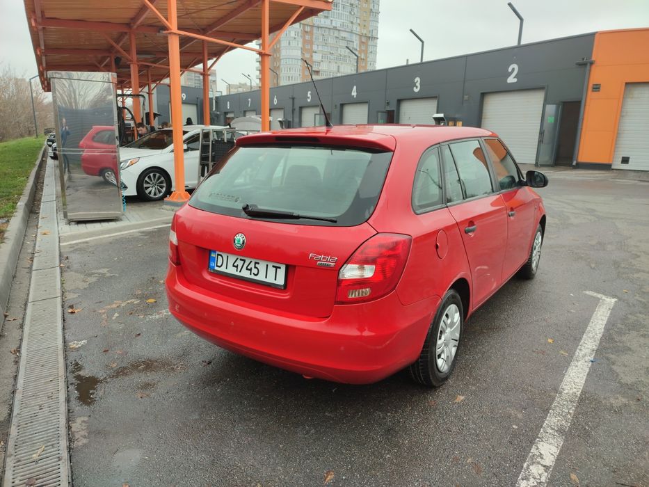 Skoda fabia 2008 1.2 гбо