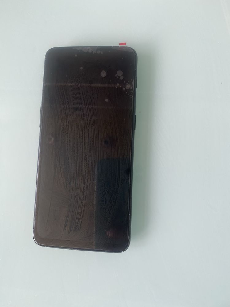 OnePlus 6T  8|256GB • AMOLED, оновлений