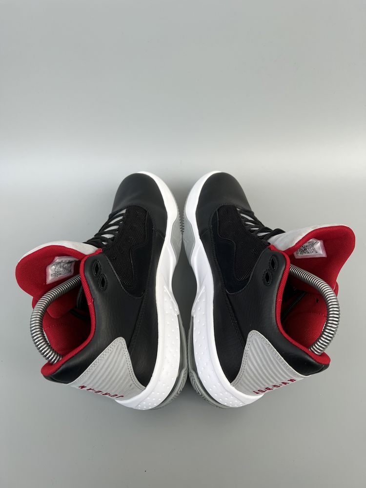 Оригінальні Кросівки Nike Air Jordan Max Aura 2 шкіра 40.5р.25.5см.