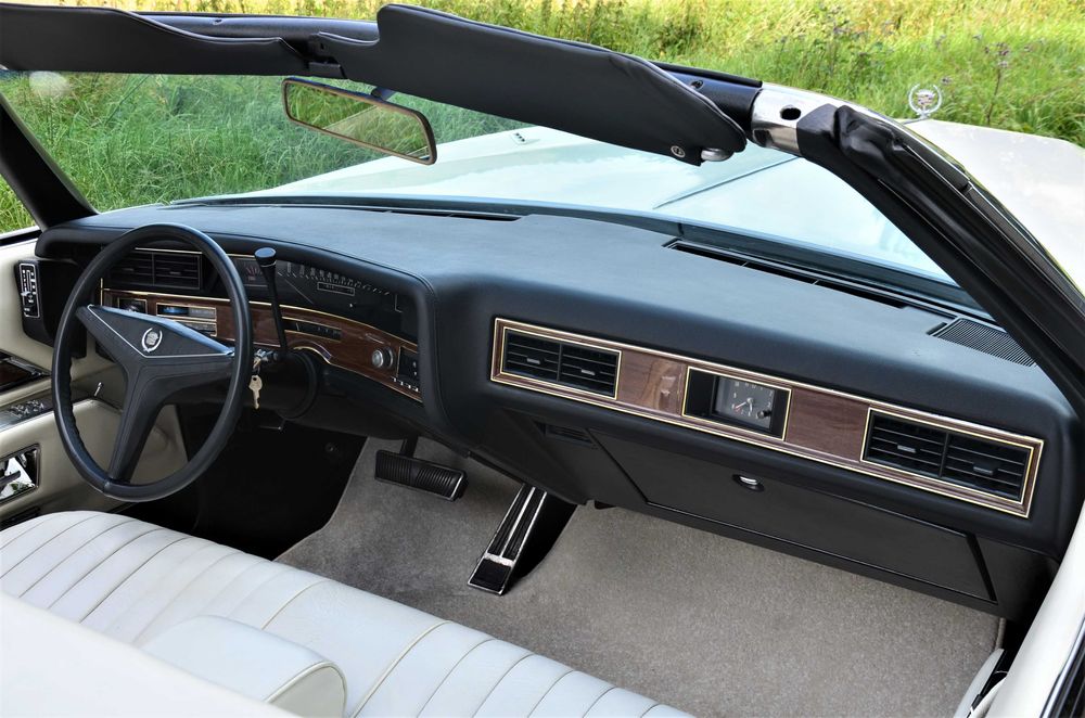 Klasykiem do ślubu BUICK/CADILLAC