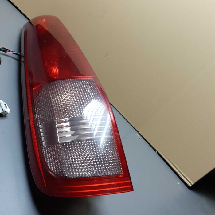 Lampa tylna Nissan X-Trail lewa