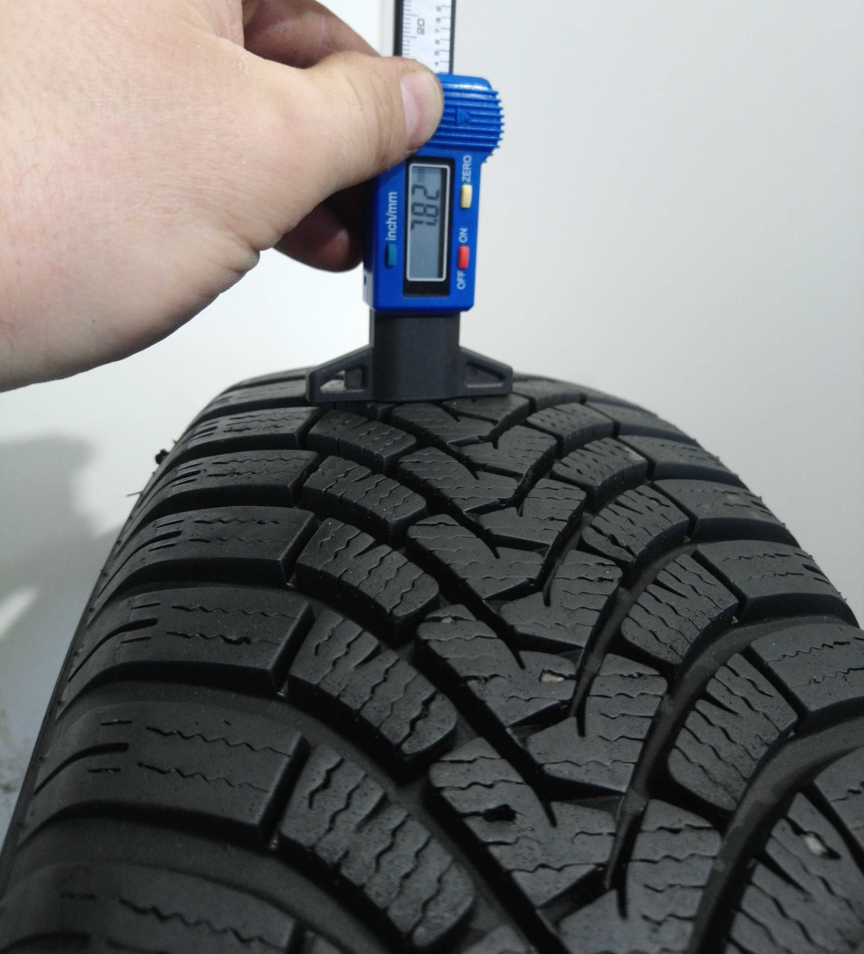 195/65R15 Falken EuroWinter HS01 95T XL // 7,8 mm jak NOWA