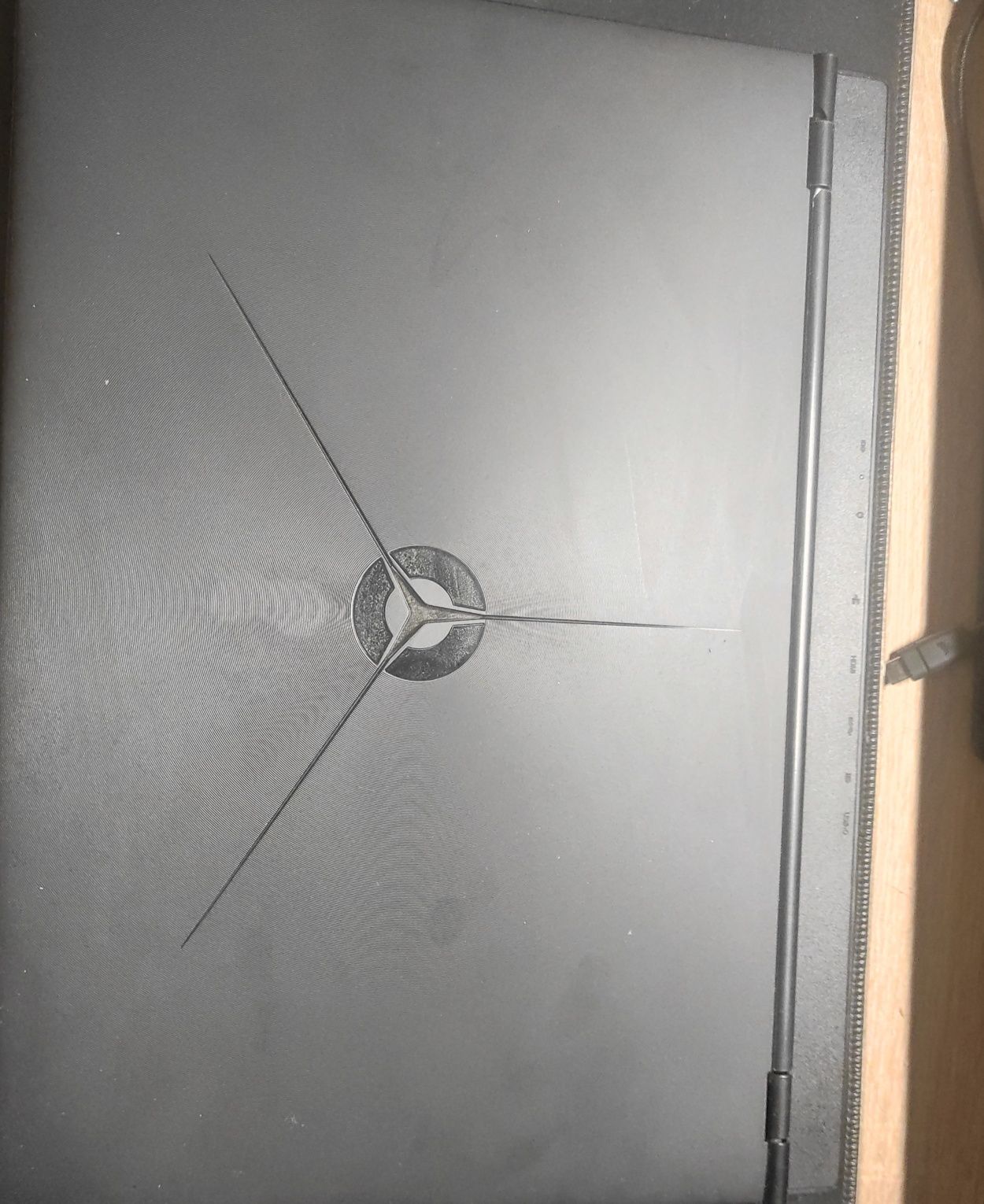 Laptop lenovo legion y7000