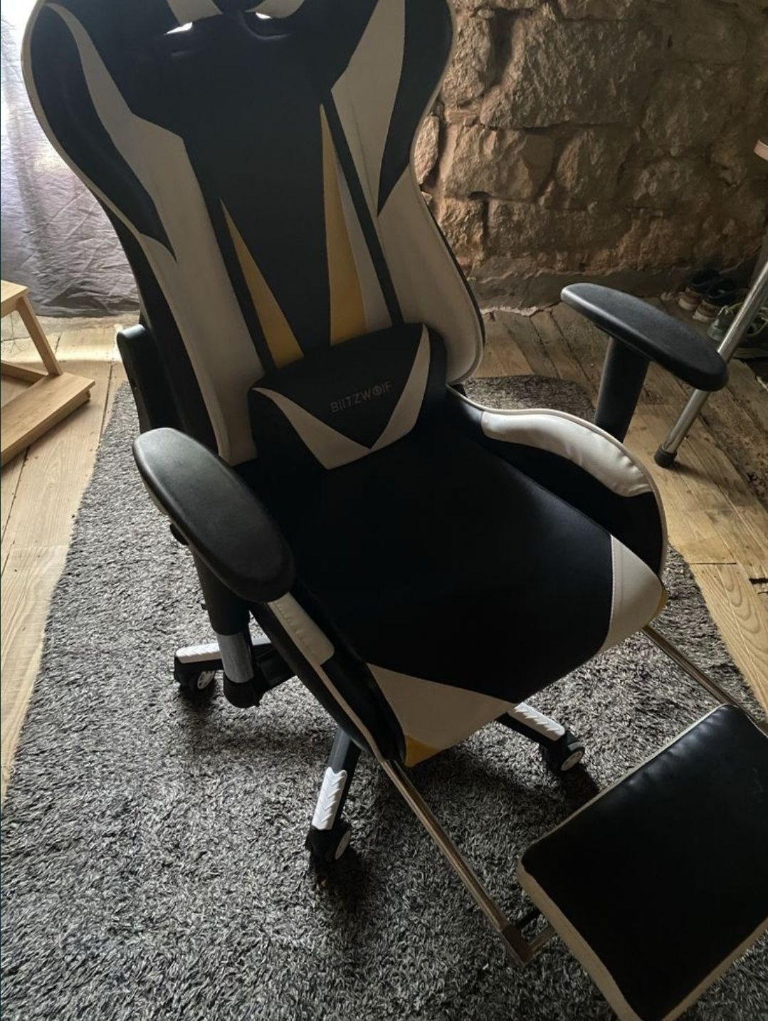 Cadeira Gaming como nova