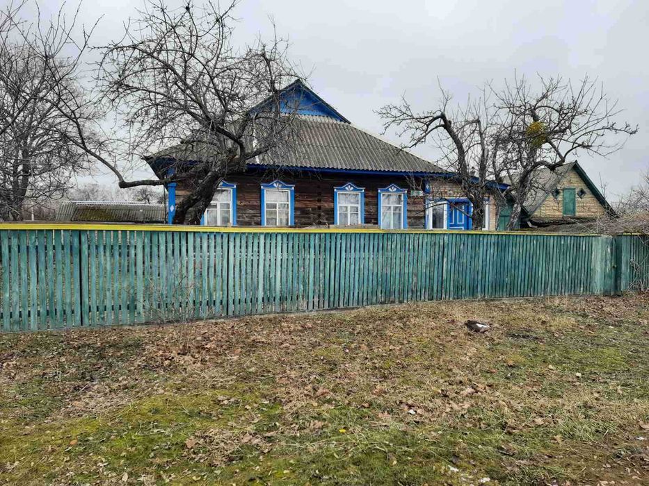 Сухолуччя, добротний дерев'яний будинок  114 кв.м. Недалеко море