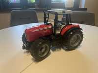 Zabawka traktor Massey Ferguson