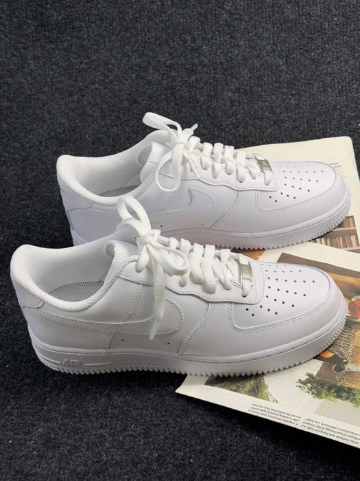 Promocja*Moda Męskie Biały unisex Nowy z metka Rozm.37