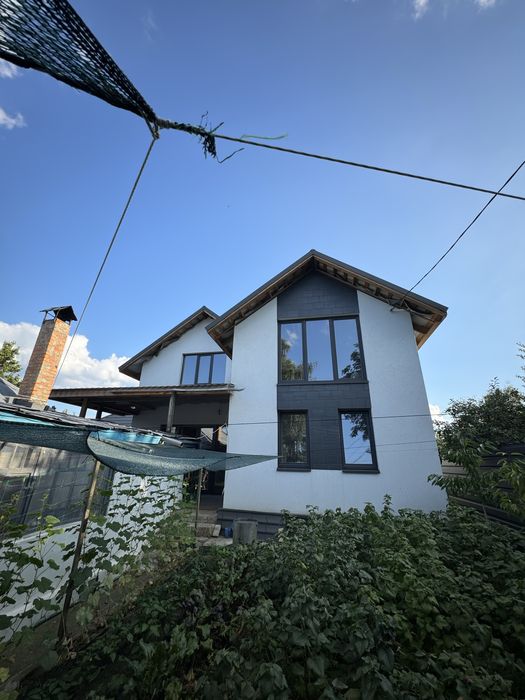 Продам новий будинок в Дахнівці