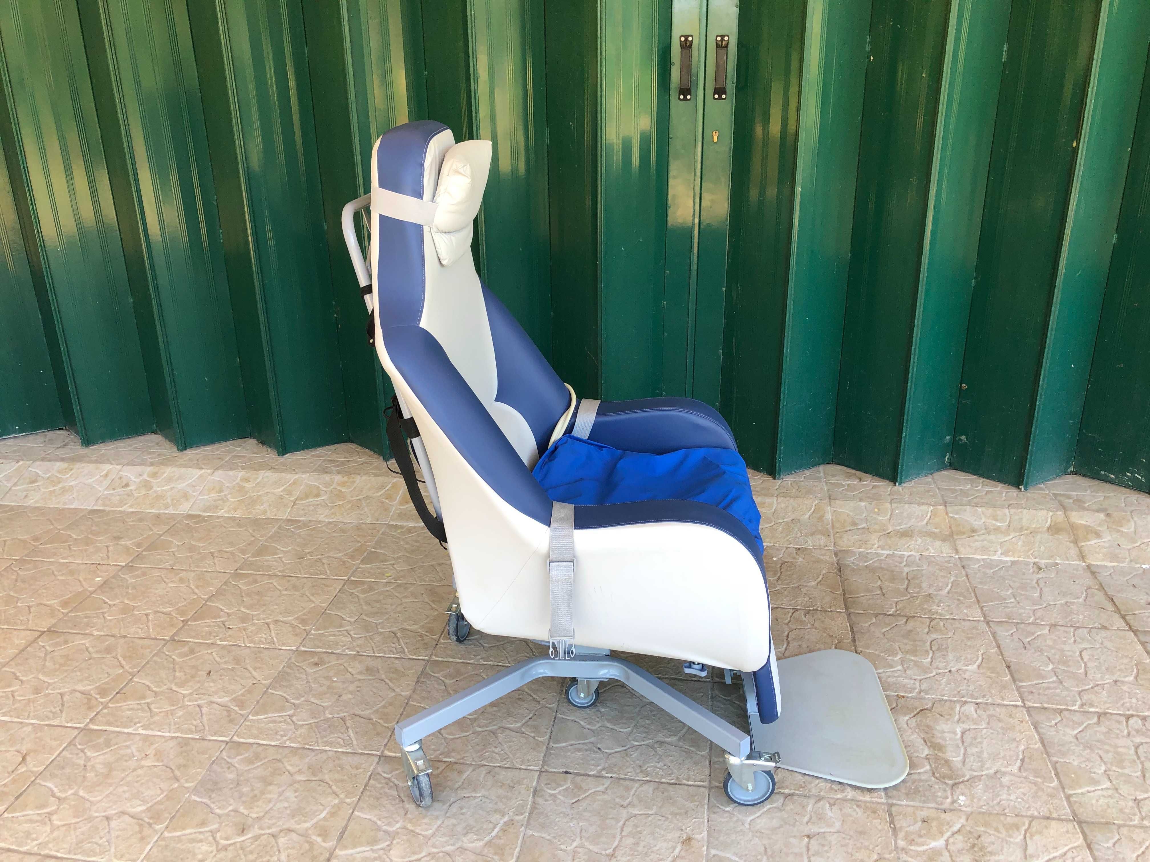 Cadeira de rodas ortopédica