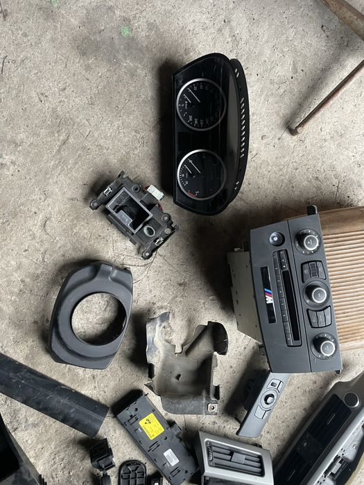 Бмв е61 після дтп М-обвісі по запчастинах